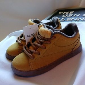 ⬇️ Boys Tan Brown Casual Lace Up Sneakers Size 9